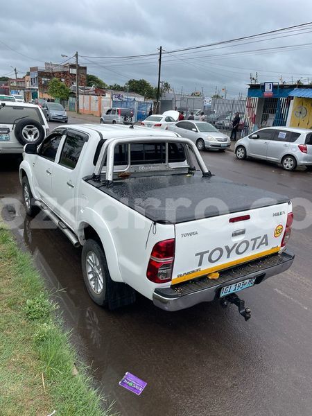 Big with watermark toyota hilux maputo maputo 26102