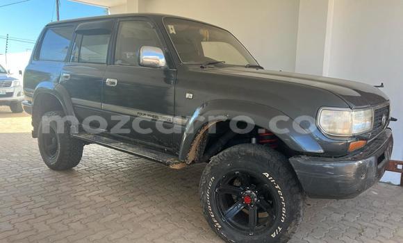 Buy Used Toyota Land Cruiser Green Car in Maputo in Maputo Buy Used Toyota Land Cruiser Green Car in Maputo in Maputo