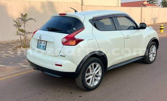 Nunua Ilio tumika Nissan Juke Nyeupe Gari ndani ya Maputo nchini Maputo Nunua Ilio tumika Nissan Juke Nyeupe Gari ndani ya Maputo nchini Maputo