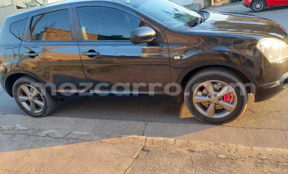 Nunua Ilio tumika Nissan Dualis Nyeusi Gari ndani ya Maputo nchini Maputo Nunua Ilio tumika Nissan Dualis Nyeusi Gari ndani ya Maputo nchini Maputo