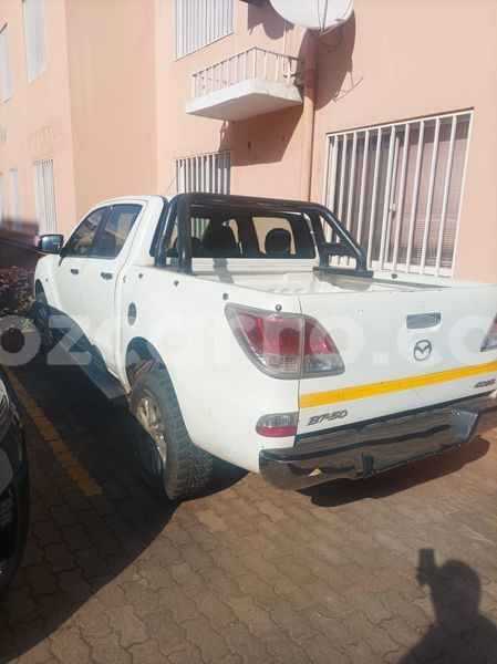 Big with watermark mazda bt 50 maputo maputo 26107