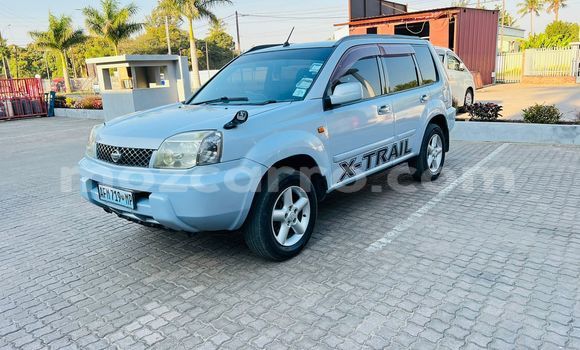 Nunua Ilio tumika Nissan X-Trail Bluu Gari ndani ya Maputo nchini Maputo