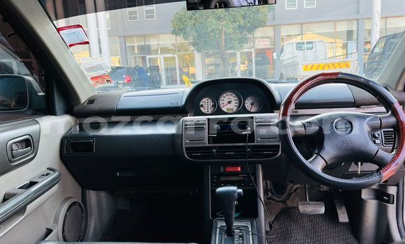 Comprar Usado Nissan X-Trail Azul Carro em Maputo em Maputo Comprar Usado Nissan X-Trail Azul Carro em Maputo em Maputo