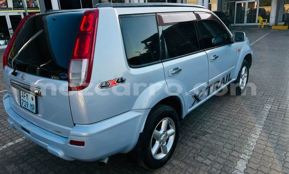 Comprar Usado Nissan X-Trail Azul Carro em Maputo em Maputo Comprar Usado Nissan X-Trail Azul Carro em Maputo em Maputo