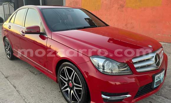 Comprar Usado Mercedes-Benz C-Classe Vermelho Carro em Maputo em Maputo Comprar Usado Mercedes-Benz C-Classe Vermelho Carro em Maputo em Maputo