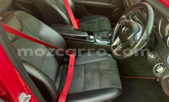 Comprar Usado Mercedes-Benz C-Classe Vermelho Carro em Maputo em Maputo Comprar Usado Mercedes-Benz C-Classe Vermelho Carro em Maputo em Maputo