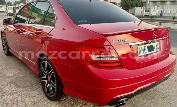 Comprar Usado Mercedes-Benz C-Classe Vermelho Carro em Maputo em Maputo Comprar Usado Mercedes-Benz C-Classe Vermelho Carro em Maputo em Maputo