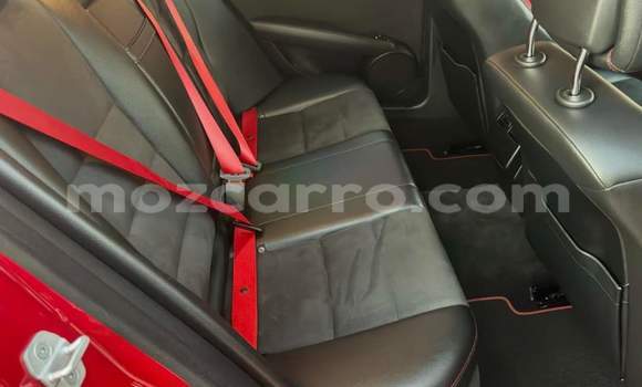 Comprar Usado Mercedes-Benz C-Classe Vermelho Carro em Maputo em Maputo Comprar Usado Mercedes-Benz C-Classe Vermelho Carro em Maputo em Maputo
