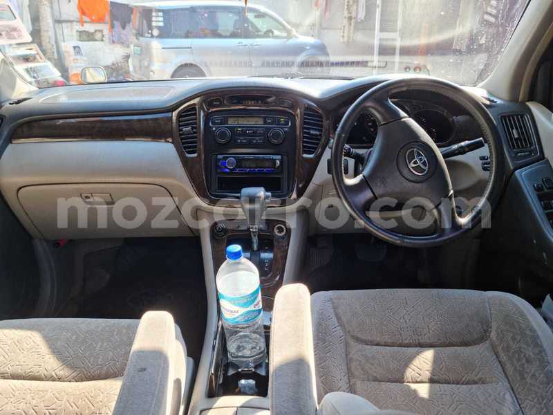 Big with watermark toyota granvia maputo maputo 26124