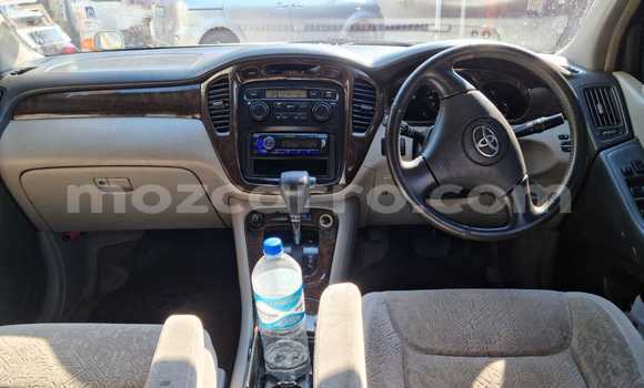 Buy Used Toyota Granvia Brown Car in Maputo in Maputo Buy Used Toyota Granvia Brown Car in Maputo in Maputo