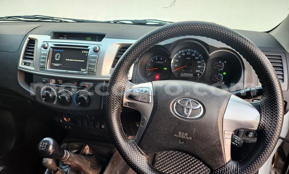 Tenga Tsaru Toyota Hilux Chena Mota in Maputo in Maputo Tenga Tsaru Toyota Hilux Chena Mota in Maputo in Maputo