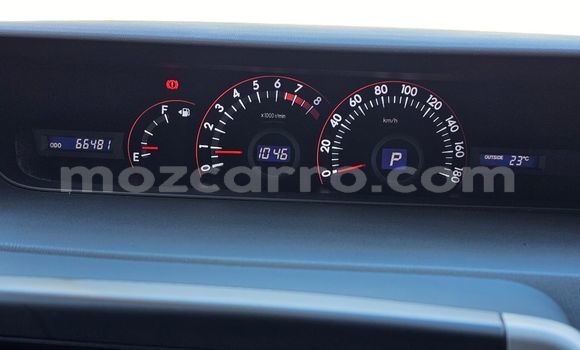 Nunua Ilio tumika Toyota Noah Nyeupe Gari ndani ya Maputo nchini Maputo Nunua Ilio tumika Toyota Noah Nyeupe Gari ndani ya Maputo nchini Maputo