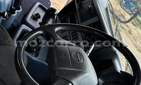 Nunua Ilio tumika Toyota 4Runner Bluu Gari ndani ya Maputo nchini Maputo Nunua Ilio tumika Toyota 4Runner Bluu Gari ndani ya Maputo nchini Maputo