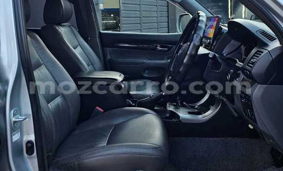 Nunua Ilio tumika Toyota Hilux Fedha Gari ndani ya Maputo nchini Maputo Nunua Ilio tumika Toyota Hilux Fedha Gari ndani ya Maputo nchini Maputo