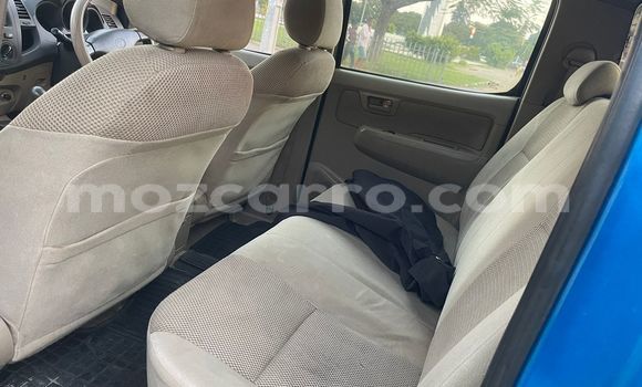 Nunua Ilio tumika Toyota Hilux Bluu Gari ndani ya Maputo nchini Maputo Nunua Ilio tumika Toyota Hilux Bluu Gari ndani ya Maputo nchini Maputo