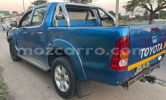 Nunua Ilio tumika Toyota Hilux Bluu Gari ndani ya Maputo nchini Maputo Nunua Ilio tumika Toyota Hilux Bluu Gari ndani ya Maputo nchini Maputo
