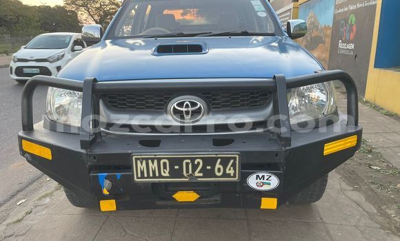 Nunua Ilio tumika Toyota Hilux Bluu Gari ndani ya Maputo nchini Maputo Nunua Ilio tumika Toyota Hilux Bluu Gari ndani ya Maputo nchini Maputo