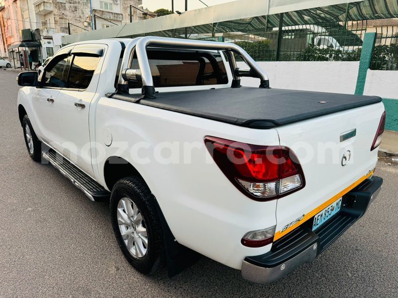 Big with watermark mazda bt 50 maputo maputo 26157