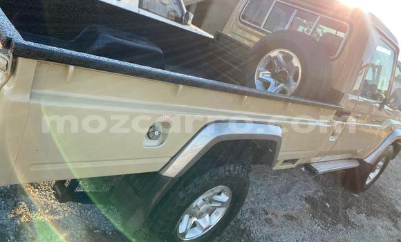 Tenga Tsaru Toyota Land Cruiser Zvimwe Mota in Maputo in Maputo Tenga Tsaru Toyota Land Cruiser Zvimwe Mota in Maputo in Maputo