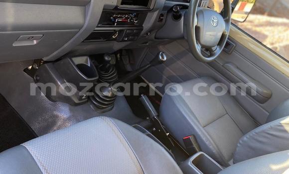 Tenga Tsaru Toyota Land Cruiser Zvimwe Mota in Maputo in Maputo Tenga Tsaru Toyota Land Cruiser Zvimwe Mota in Maputo in Maputo