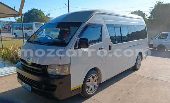 Comprar Usado Toyota Hiace De outros Carro em Maputo em Maputo