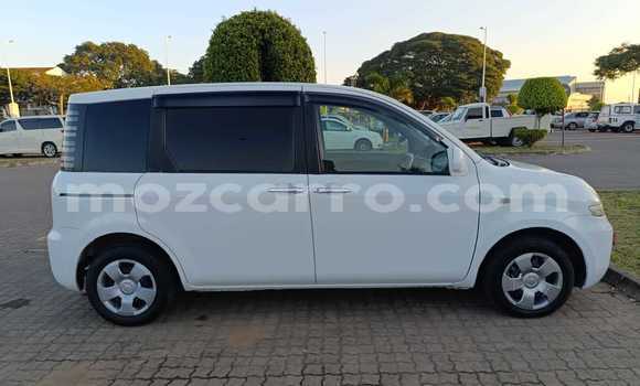 Comprar Usado Toyota Sienta Branco Carro em Maputo em Maputo Comprar Usado Toyota Sienta Branco Carro em Maputo em Maputo