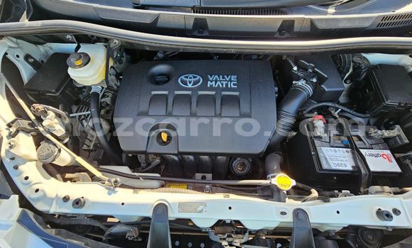 Buy Used Toyota Noah White Car in Maputo in Maputo Buy Used Toyota Noah White Car in Maputo in Maputo