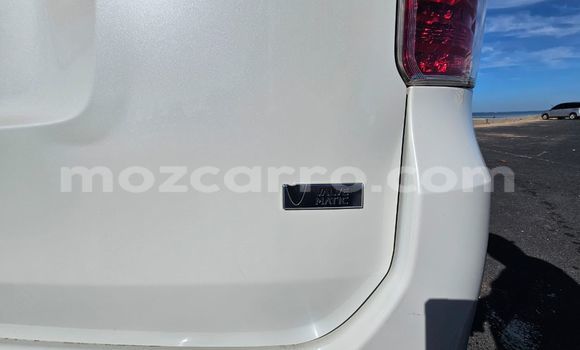 Buy Used Toyota Noah White Car in Maputo in Maputo Buy Used Toyota Noah White Car in Maputo in Maputo