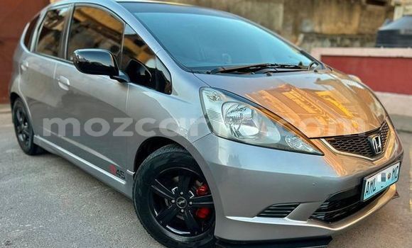 Nunua Ilio tumika Honda Fit Nyingine Gari ndani ya Maputo nchini Maputo Nunua Ilio tumika Honda Fit Nyingine Gari ndani ya Maputo nchini Maputo