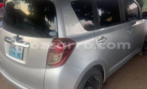 Comprar Usado Toyota Ractis De outros Carro em Maputo em Maputo Comprar Usado Toyota Ractis De outros Carro em Maputo em Maputo