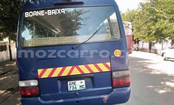 Nunua Ilio tumika Toyota Coaster Bluu Gari ndani ya Maputo nchini Maputo Nunua Ilio tumika Toyota Coaster Bluu Gari ndani ya Maputo nchini Maputo