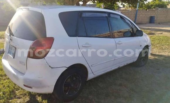 Comprar Usado Toyota Spacio De outros Carro em Angoche em Nampula