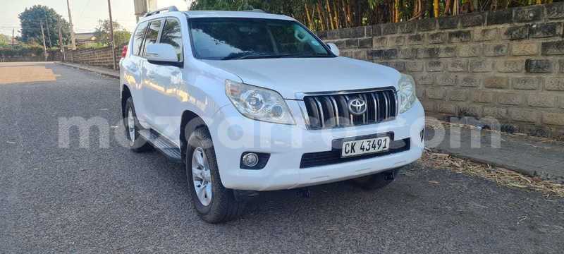 Big with watermark toyota land cruiser prado maputo maputo 26210