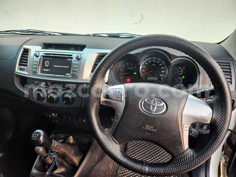 Big with watermark toyota hilux maputo maputo 26215