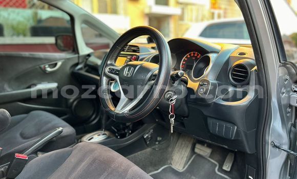 Nunua Ilio tumika Honda Fit Fedha Gari ndani ya Maputo nchini Maputo Nunua Ilio tumika Honda Fit Fedha Gari ndani ya Maputo nchini Maputo
