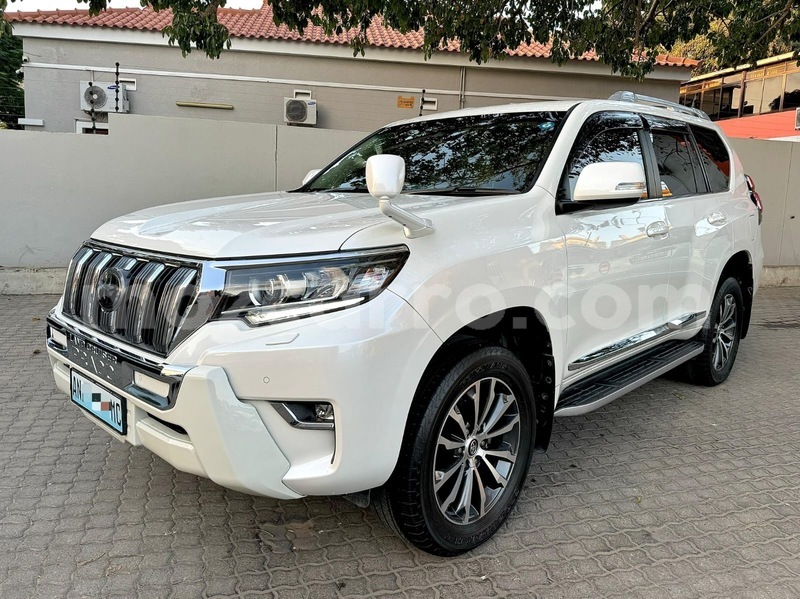 Big with watermark toyota land cruiser prado maputo maputo 26224