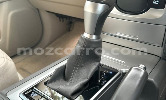Comprar Usado Toyota Land Cruiser Prado Branco Carro em Maputo em Maputo Comprar Usado Toyota Land Cruiser Prado Branco Carro em Maputo em Maputo
