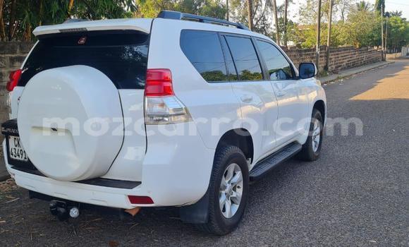 Buy Used Toyota Land Cruiser Prado White Car in Maputo in Maputo Buy Used Toyota Land Cruiser Prado White Car in Maputo in Maputo