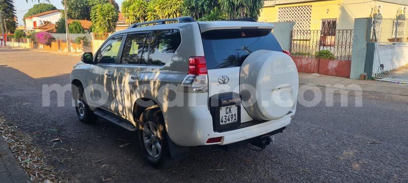 Big with watermark toyota land cruiser prado maputo maputo 26230