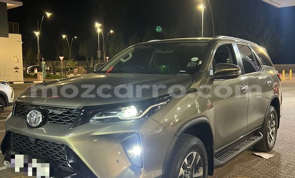 Comprar Usado Toyota Fortuner De outros Carro em Maputo em Maputo