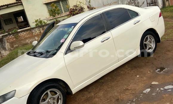 Comprar Usado Honda Accord Branco Carro em Maputo em Maputo Comprar Usado Honda Accord Branco Carro em Maputo em Maputo