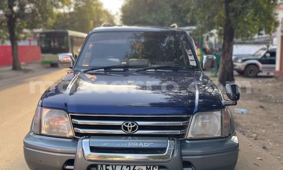 Buy Used Toyota Land Cruiser Prado Blue Car in Maputo in Maputo Buy Used Toyota Land Cruiser Prado Blue Car in Maputo in Maputo