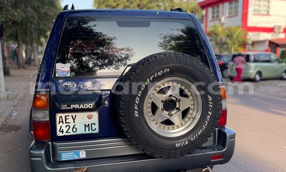 Buy Used Toyota Land Cruiser Prado Blue Car in Maputo in Maputo Buy Used Toyota Land Cruiser Prado Blue Car in Maputo in Maputo