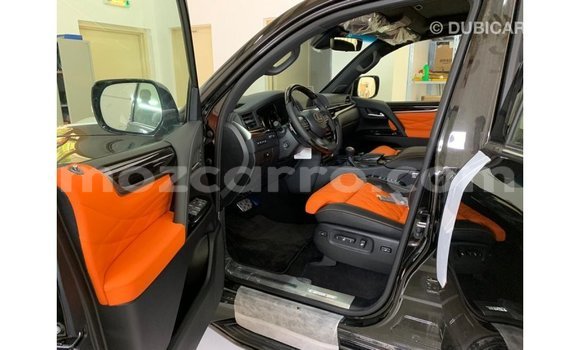 Nunua Imported Lexus LX Nyeusi Gari ndani ya Import - Dubai nchini Cabo Delgado Nunua Imported Lexus LX Nyeusi Gari ndani ya Import - Dubai nchini Cabo Delgado