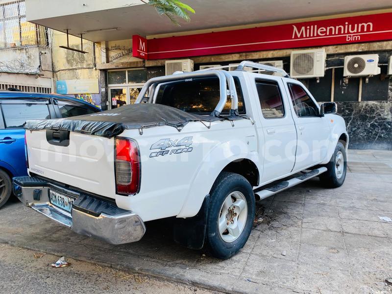 Big with watermark nissan hardbody maputo maputo 26245