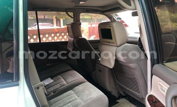 Tenga Tsaru Toyota Land Cruiser Chena Mota in Maputo in Maputo Tenga Tsaru Toyota Land Cruiser Chena Mota in Maputo in Maputo