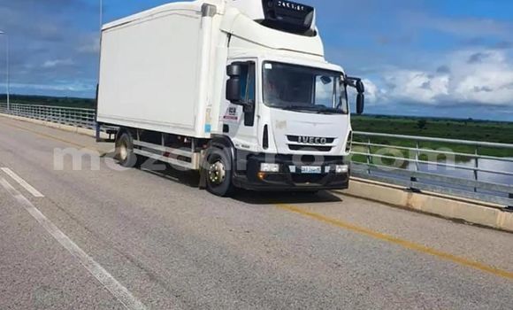 Buy Used IVECO Massif White Car in Maputo in Maputo Buy Used IVECO Massif White Car in Maputo in Maputo