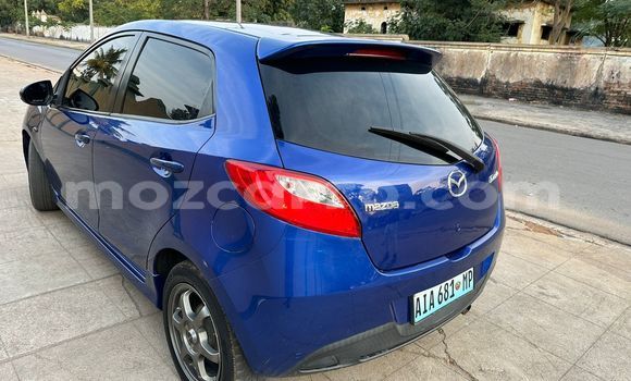 Comprar Usado Mazda Demio Azul Carro em Maputo em Maputo Comprar Usado Mazda Demio Azul Carro em Maputo em Maputo