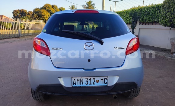 Comprar Usado Mazda Demio Azul Carro em Maputo em Maputo Comprar Usado Mazda Demio Azul Carro em Maputo em Maputo