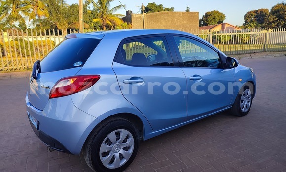 Comprar Usado Mazda Demio Azul Carro em Maputo em Maputo Comprar Usado Mazda Demio Azul Carro em Maputo em Maputo